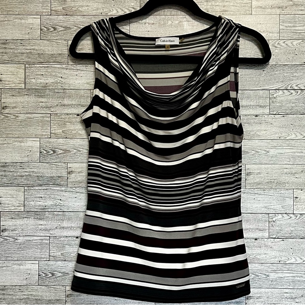 Calvin Klein Ladies Scoop Neck Blouse/ Size-M / Black, Burgundy, White, Gray/EUC